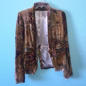 Chaser brand velvet blazer. Size M